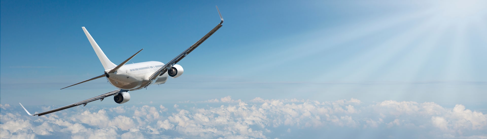 The best travel offers in Jorge Martinez